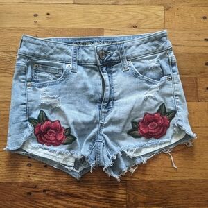 American Eagle Super Stretch Embroidered Cut Off Jean Shorts